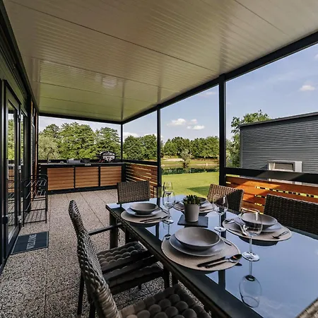 Glamping Lucky House Campsite Gradac