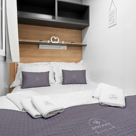 Kamp alanı Glamping Lucky House Gradac