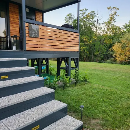 Glamping Lucky House Campsite *